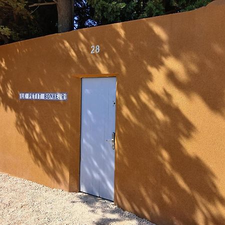 Logement Lumineux, Entierement Renove Avec Jardin Caumont-sur-Durance Kültér fotó